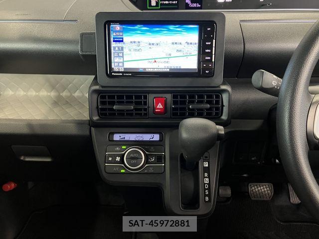 Daihatsu TANTO 2021-07 8369266-17