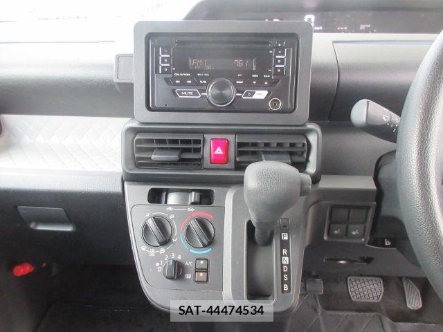 Daihatsu TANTO 2021-06 8415371-12