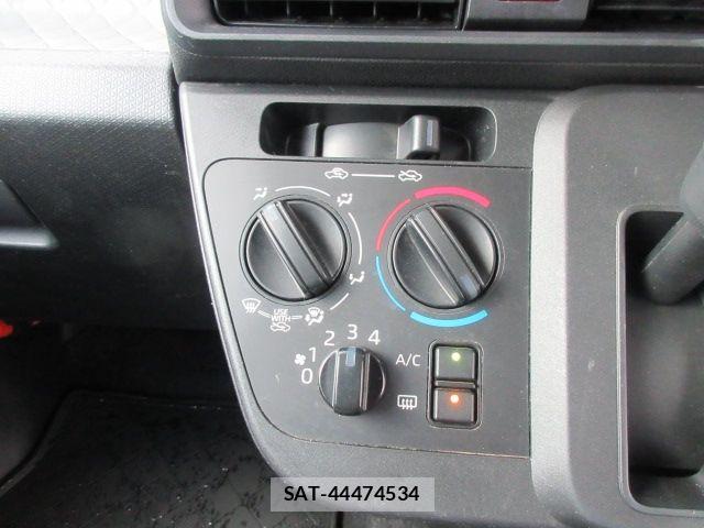 Daihatsu TANTO 2021-06 8415371-14