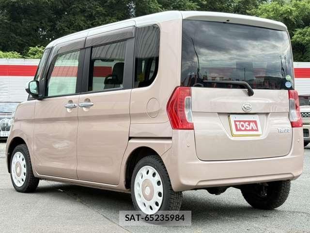 Daihatsu TANTO 2018-02 8415369-20