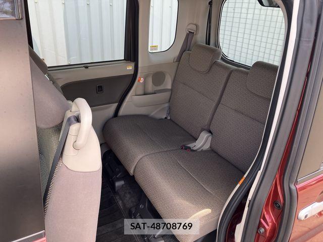 Daihatsu TANTO 2017-05 8527713-15