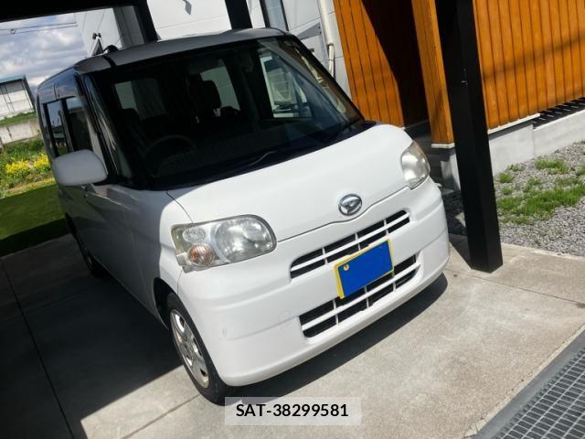 Daihatsu TANTO 2012-05 8563758-2