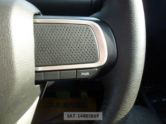 Daihatsu TANTO 2023-07 8563756-18