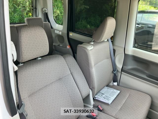 Daihatsu TANTO 2018-11 8629296-11
