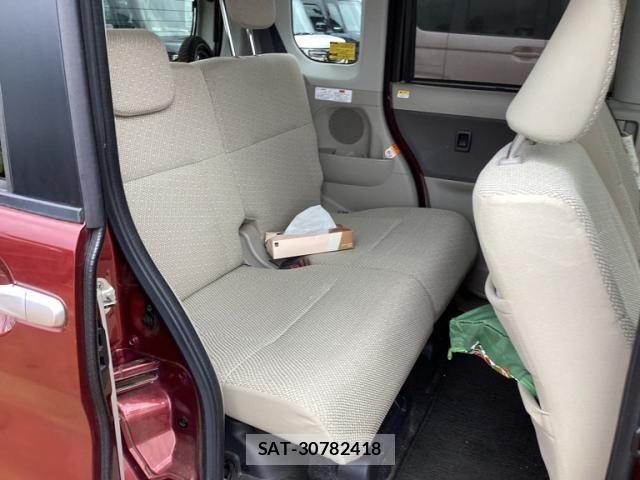 Daihatsu TANTO 2015-12 8661923-20
