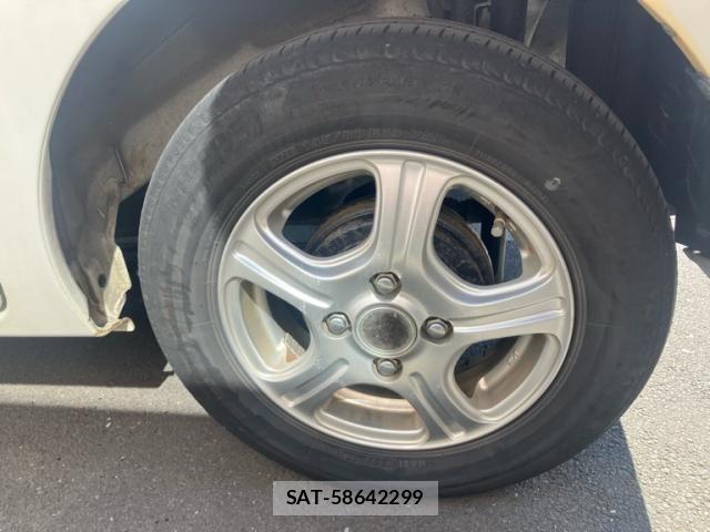 Daihatsu TANTO 2010-03 8661924-11