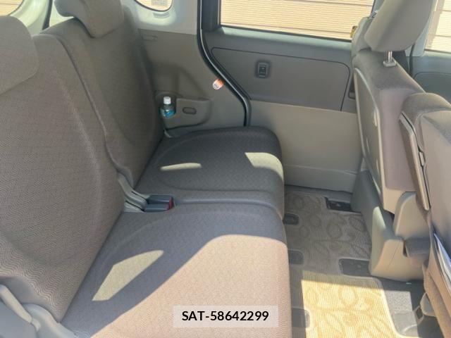 Daihatsu TANTO 2010-03 8661924-17