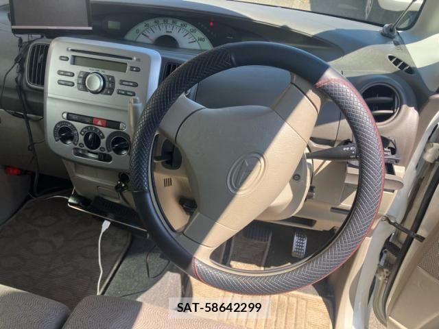 Daihatsu TANTO 2010-03 8661924-18