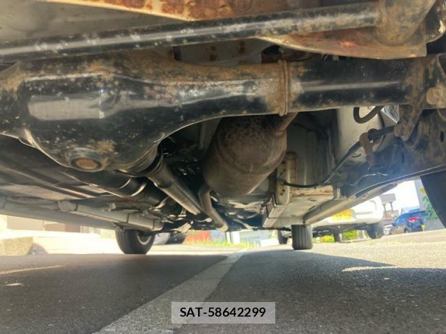 Daihatsu TANTO 2010-03 8661924-7
