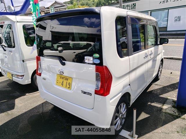 Daihatsu TANTO 2014-08 8746267-2