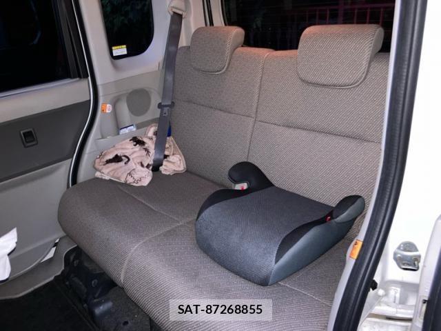 Daihatsu TANTO 2016-11 8746268-18