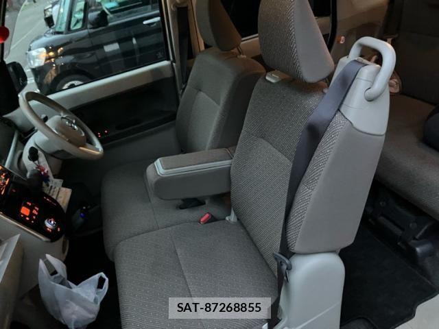 Daihatsu TANTO 2016-11 8746268-19