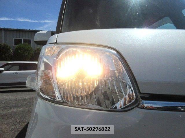 Daihatsu TANTO 2016-02 8744226-25