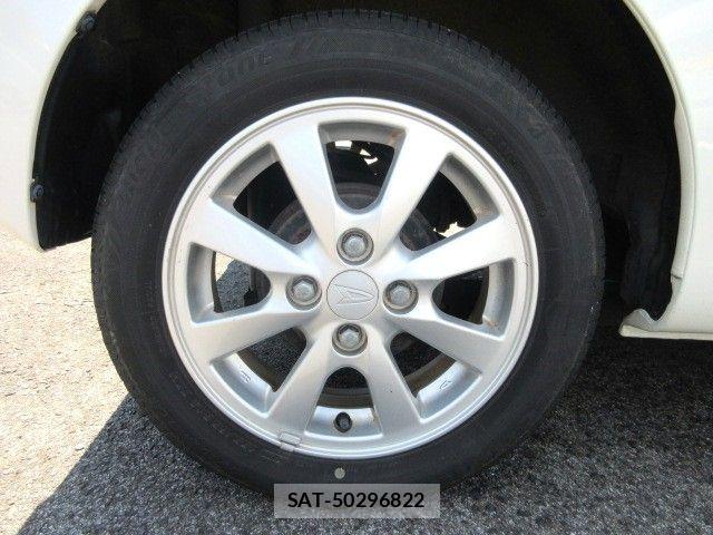 Daihatsu TANTO 2016-02 8744226-28