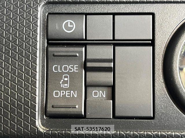 Daihatsu TANTO 2023-09 8797703-4