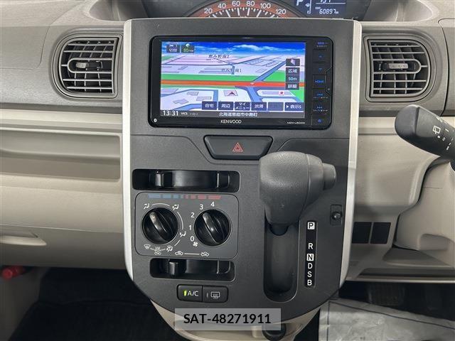 Daihatsu TANTO 2018-04 8797705-16