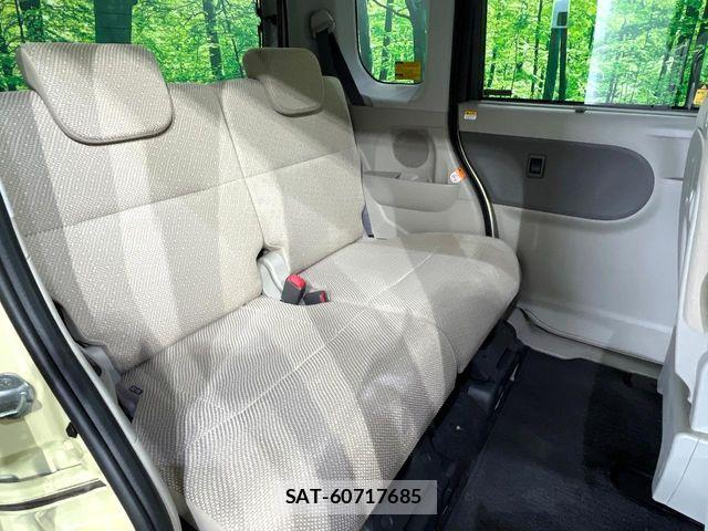 Daihatsu TANTO 2013-11 8797706-9