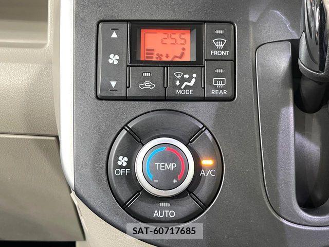 Daihatsu TANTO 2013-11 8797706-6