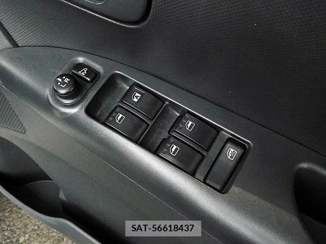 Daihatsu TANTO 2012-11 8850844-18