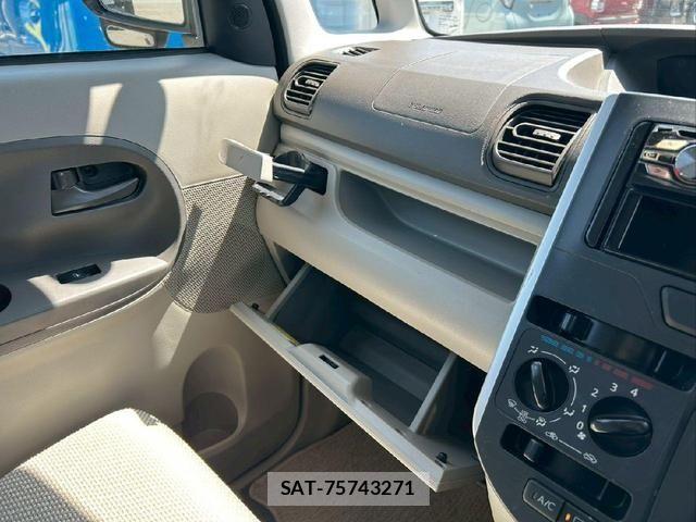 Daihatsu TANTO 2014-11 8872229-21