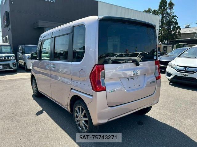 Daihatsu TANTO 2014-11 8872229-2