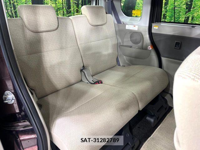 Daihatsu TANTO 2015-03 8882523-8