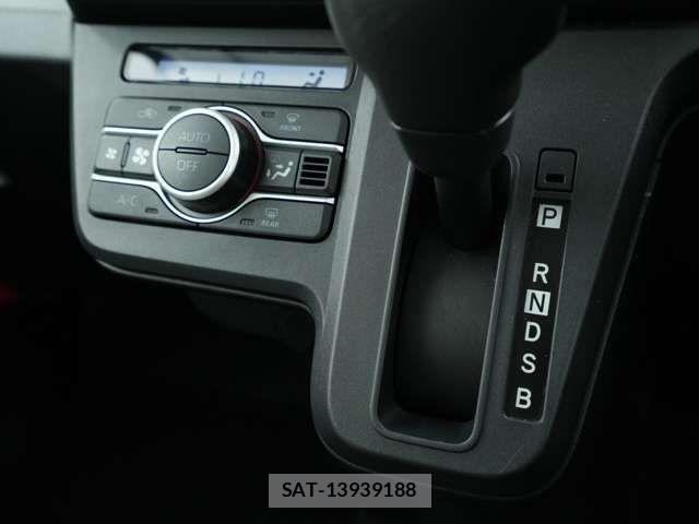 Daihatsu TANTO 2021-06 8882522-15