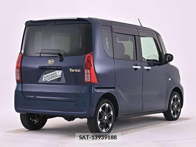 Daihatsu TANTO 2021-06 8882522-18