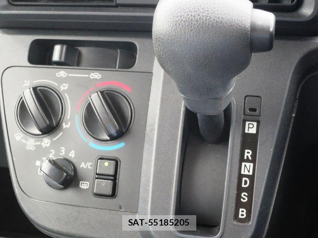 Daihatsu TANTO 2021-06 8882524-12