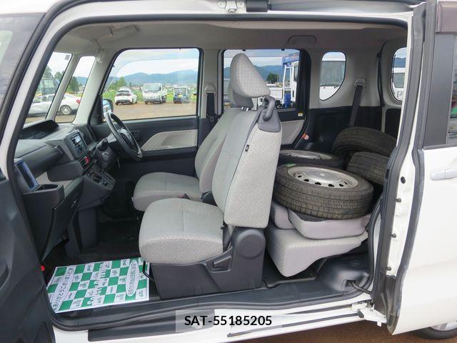 Daihatsu TANTO 2021-06 8882524-6