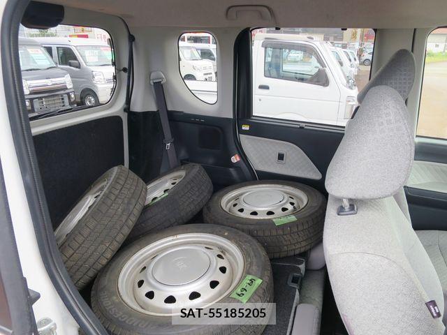 Daihatsu TANTO 2021-06 8882524-8