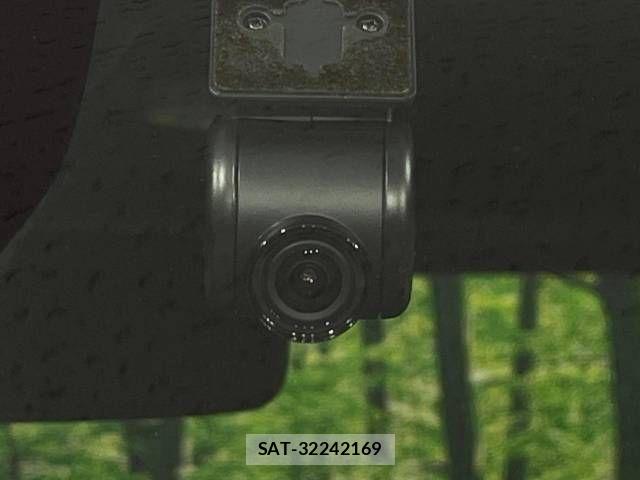Daihatsu TANTO CUSTOM 2019-11 732244-5