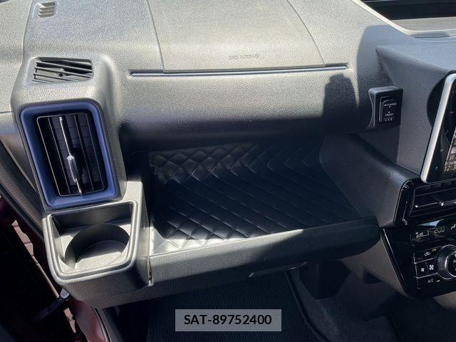 Daihatsu TANTO CUSTOM 2021-05 896348-17