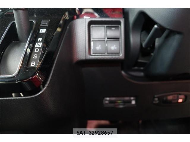 Daihatsu TANTO CUSTOM 2023-01 1170279-10