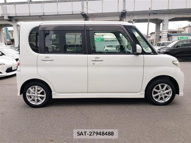 Daihatsu TANTO CUSTOM 2011-10 1294421-2