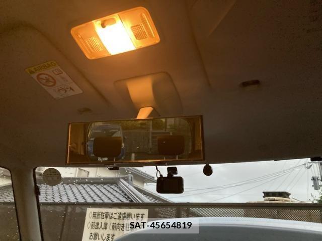 Daihatsu TANTO CUSTOM 2013-10 1333616-21