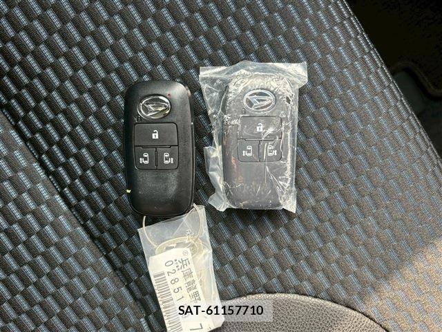 Daihatsu TANTO CUSTOM 2023-02 3016951-28