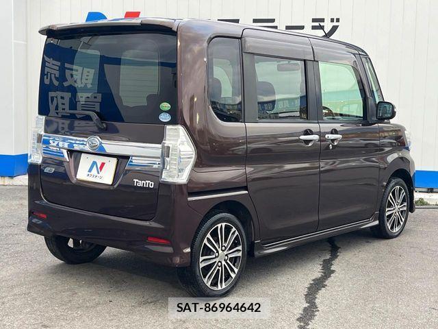 Daihatsu TANTO CUSTOM 2014-05 3423459-16