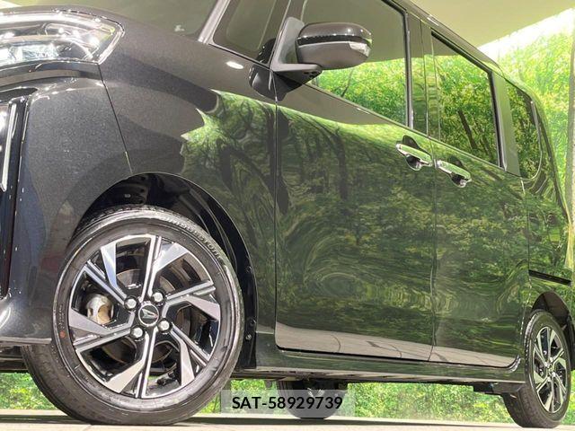 Daihatsu TANTO CUSTOM 2023-04 4111803-11