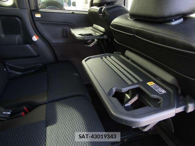 Daihatsu TANTO CUSTOM 2024-09 4141013-11