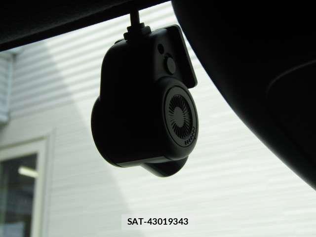 Daihatsu TANTO CUSTOM 2024-09 4141013-7