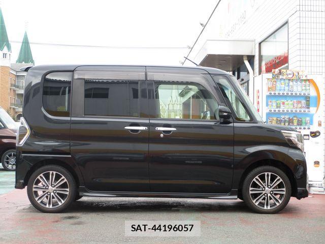 Daihatsu TANTO CUSTOM 2018-02 4603188-3