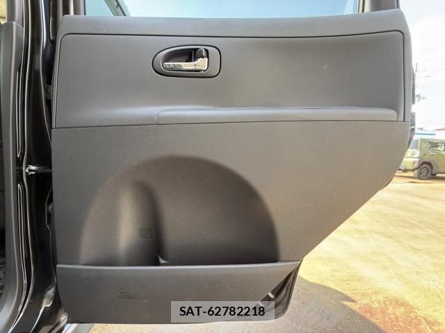 Daihatsu TANTO CUSTOM 2013-08 4758701-23