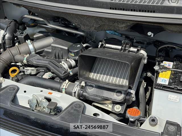 Daihatsu TANTO CUSTOM 2022-03 4990408-19