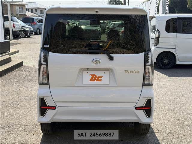 Daihatsu TANTO CUSTOM 2022-03 4990408-22