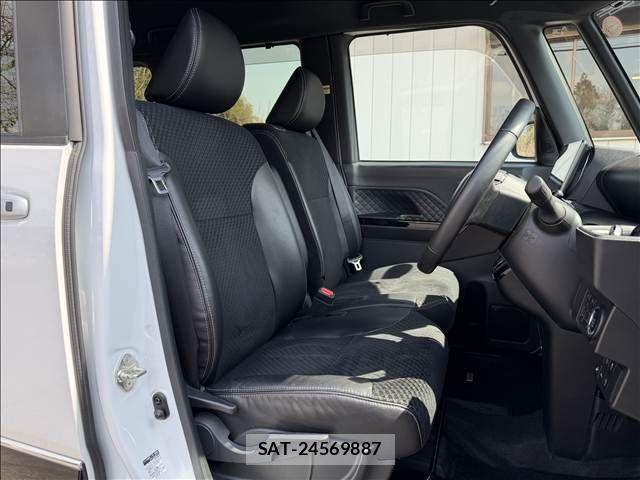 Daihatsu TANTO CUSTOM 2022-03 4990408-8
