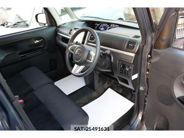 Daihatsu TANTO CUSTOM 2017-03 5880853-19