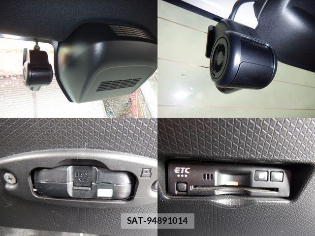 Daihatsu TANTO CUSTOM 2022-10 5880696-16