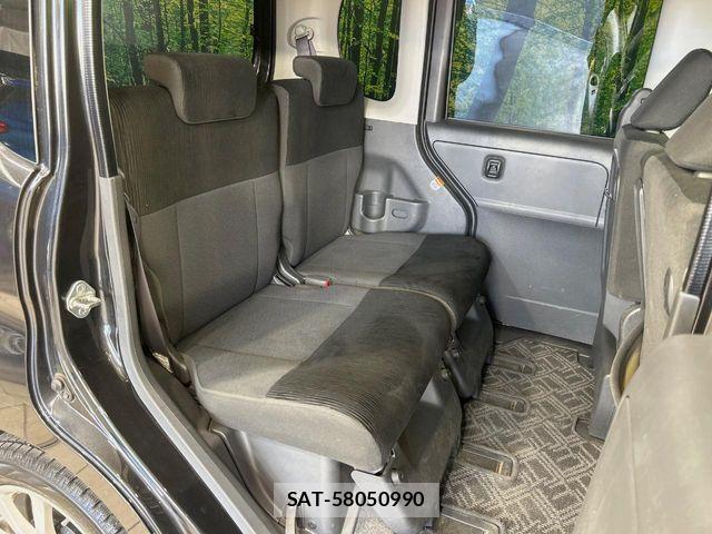 Daihatsu TANTO CUSTOM 2011-11 5880857-8