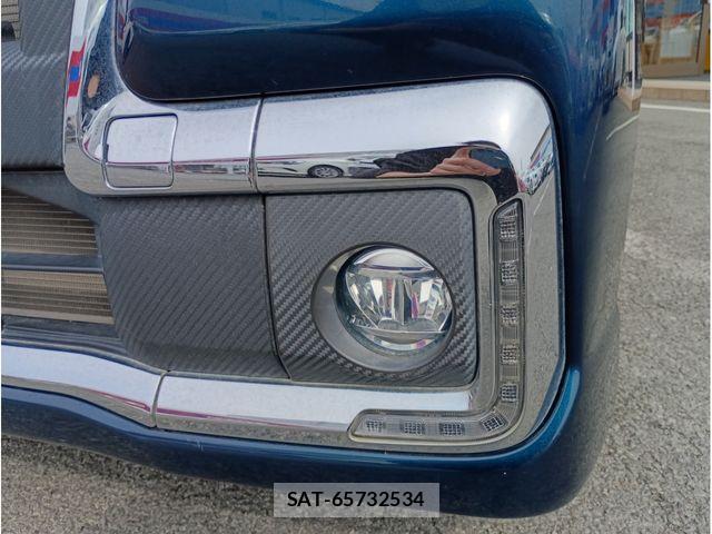 Daihatsu TANTO CUSTOM 2019-02 5880843-8